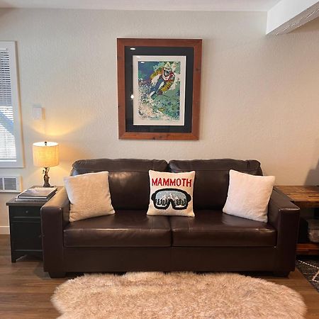 Tastefully Remodeled Condo At Mammoth Ski & Racquet Club, Hot Tub, Garage, 10 Min Walk To Ski Lifts Mammoth Lakes Zewnętrze zdjęcie
