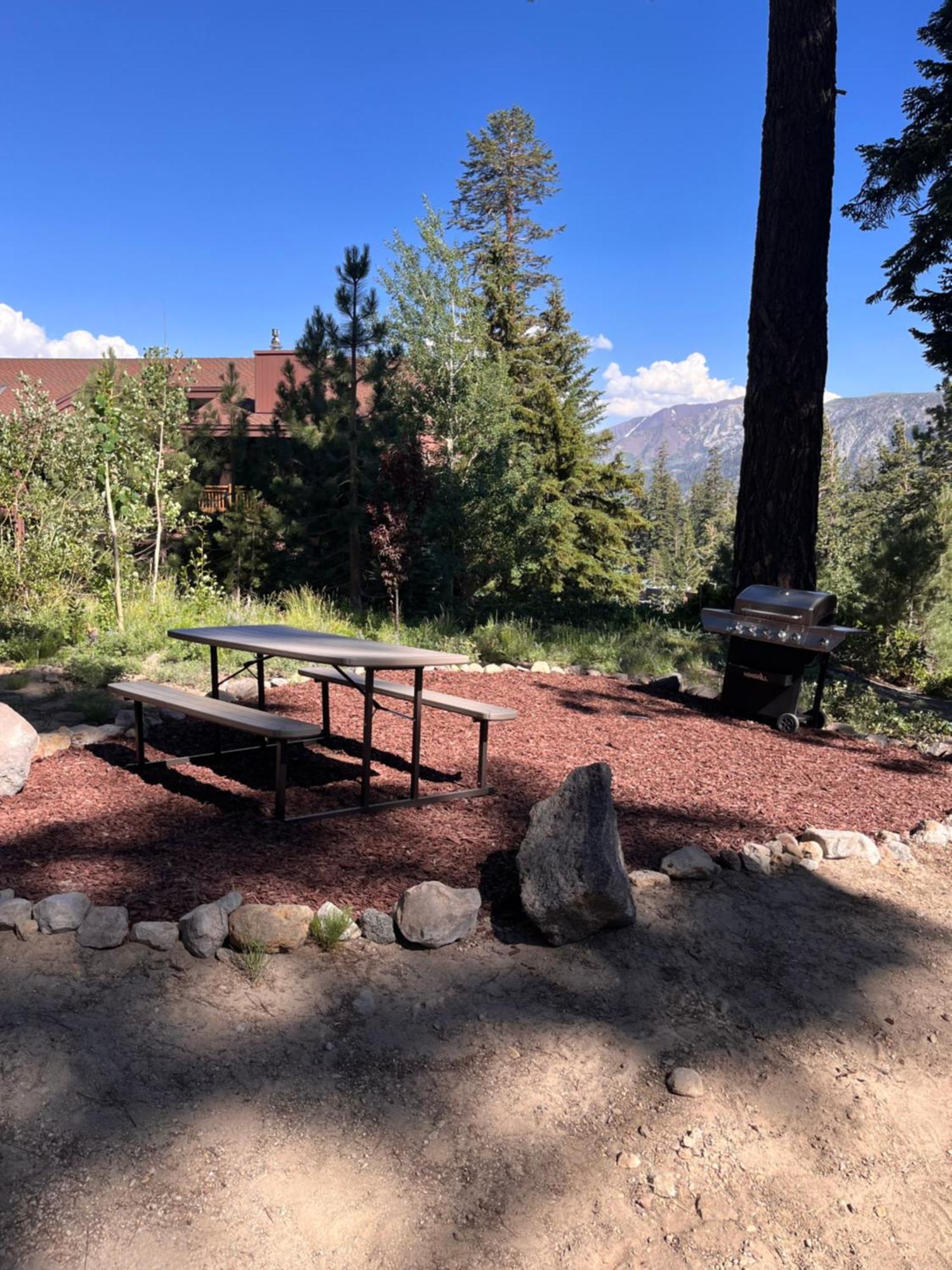 Tastefully Remodeled Condo At Mammoth Ski & Racquet Club, Hot Tub, Garage, 10 Min Walk To Ski Lifts Mammoth Lakes Zewnętrze zdjęcie