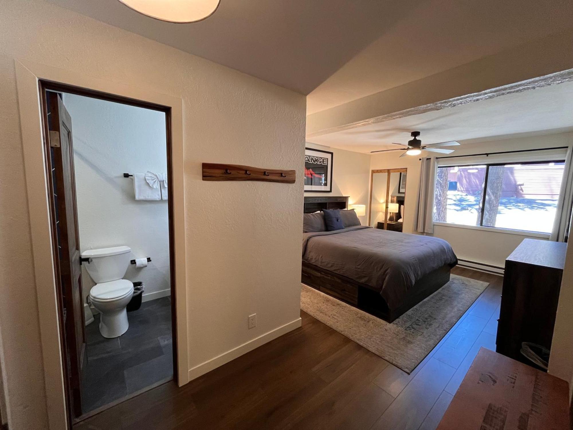 Tastefully Remodeled Condo At Mammoth Ski & Racquet Club, Hot Tub, Garage, 10 Min Walk To Ski Lifts Mammoth Lakes Zewnętrze zdjęcie