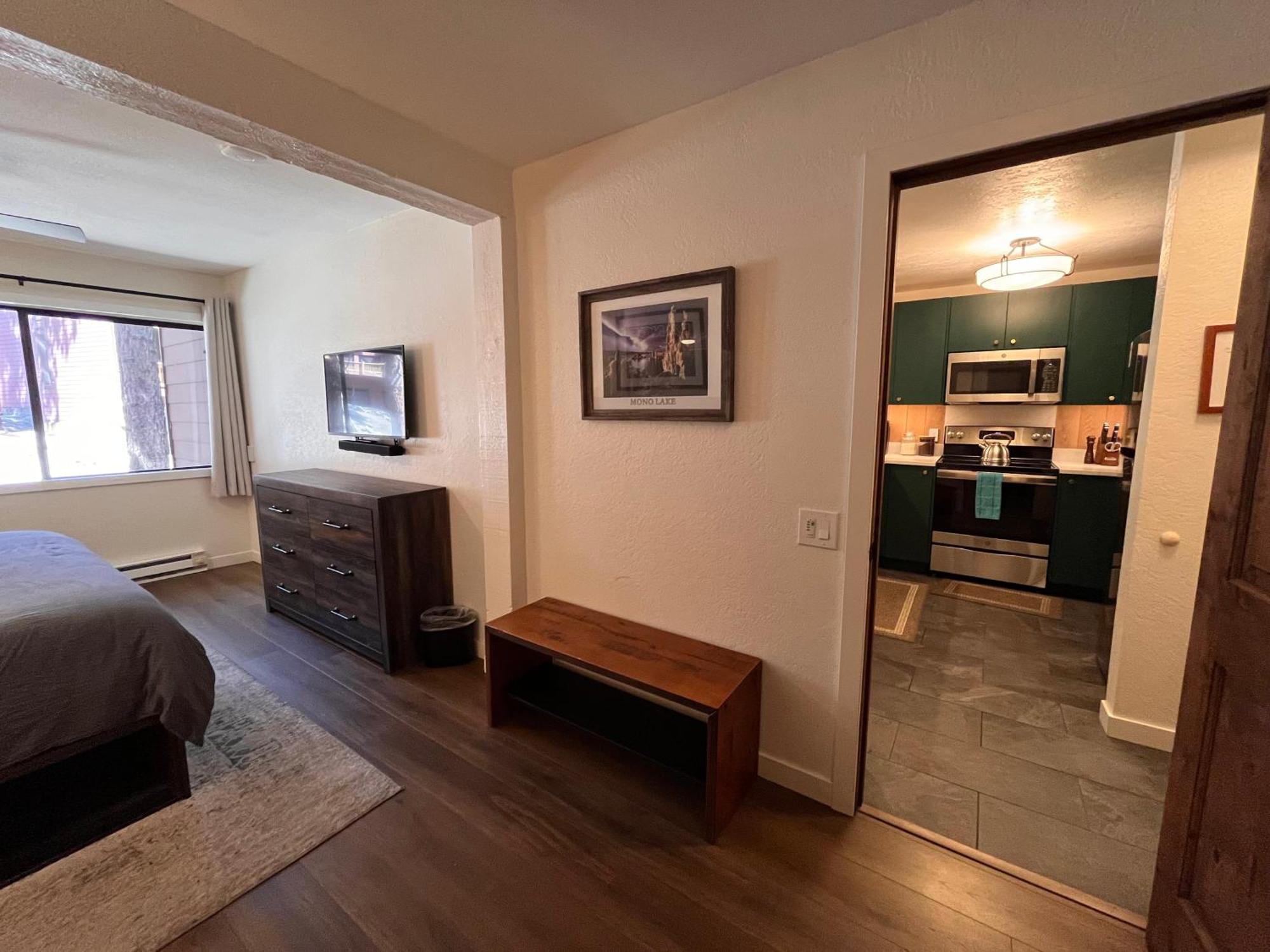 Tastefully Remodeled Condo At Mammoth Ski & Racquet Club, Hot Tub, Garage, 10 Min Walk To Ski Lifts Mammoth Lakes Zewnętrze zdjęcie